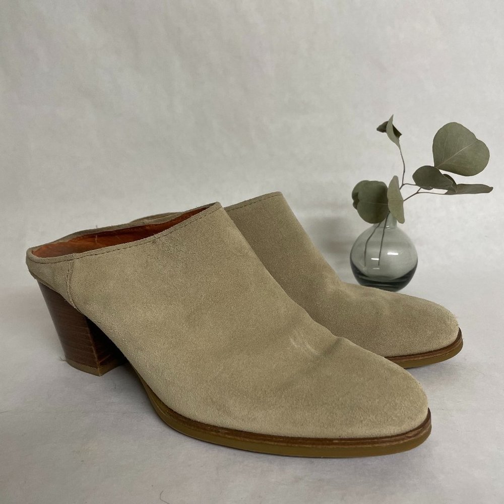 Suede Natalia Blanco Mules SZ 39